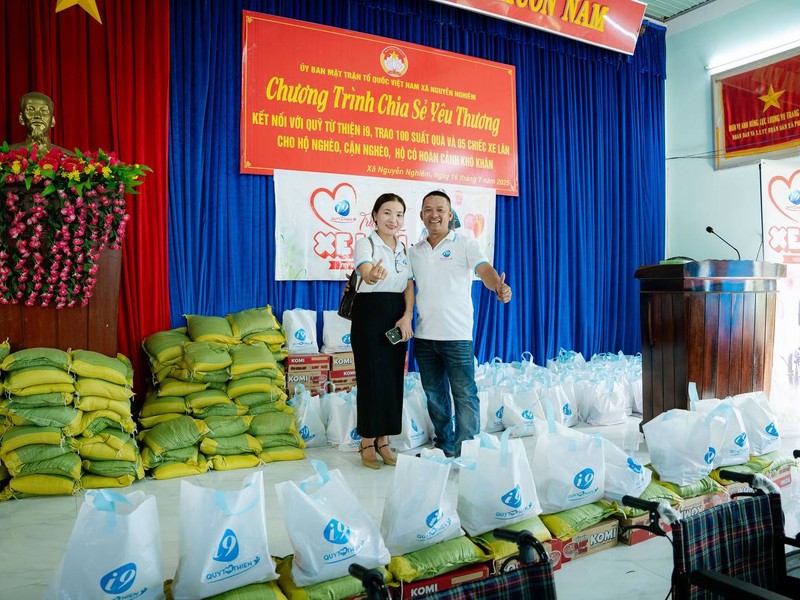 Đội ngũ chuyên gia K8vn hỗ trợ người dùng